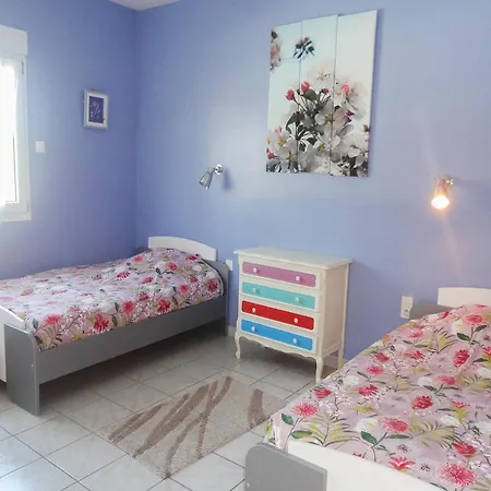 Holiday Chemin De La Grangette بيت للعطل *
